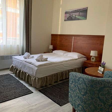 Guest Rooms Donovi Varna Exterior foto